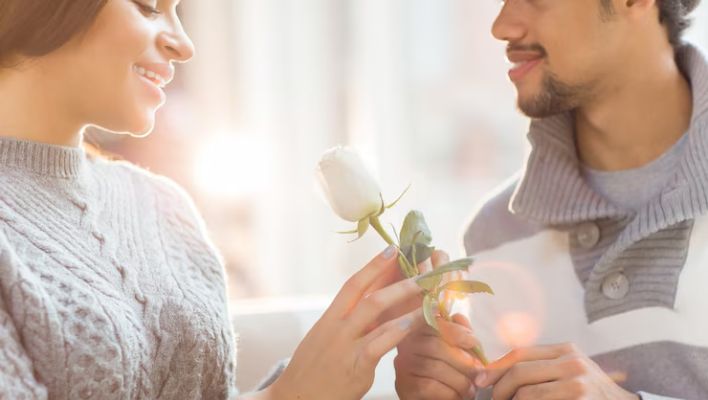 Couple sharing peaceful daily rituals that reflect conscious love and lasting contentment.